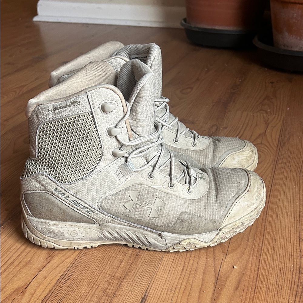 Under Armour Tan Color TACTICAL BOOTS
